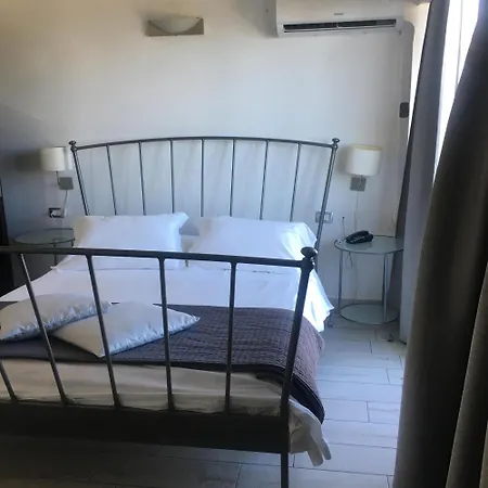 Michelangelo Hotel